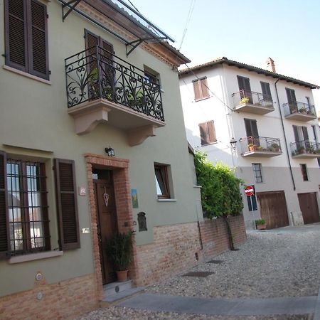 Alla Torre - Nel Cuore Del Borgo Storico Castagnole delle Lanze Extérieur photo