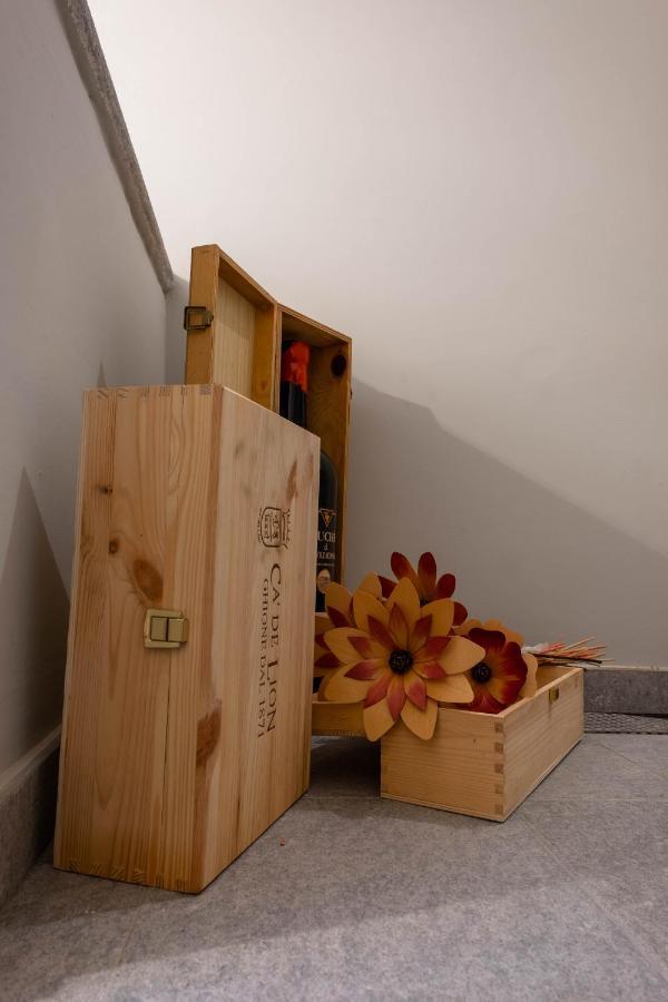 Alla Torre - Nel Cuore Del Borgo Storico Castagnole delle Lanze Extérieur photo