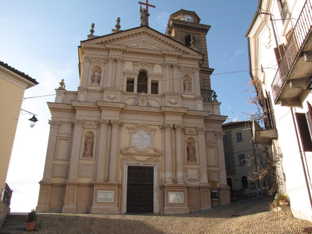Alla Torre - Nel Cuore Del Borgo Storico Castagnole delle Lanze Extérieur photo