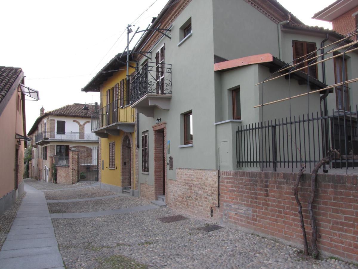 Alla Torre - Nel Cuore Del Borgo Storico Castagnole delle Lanze Extérieur photo